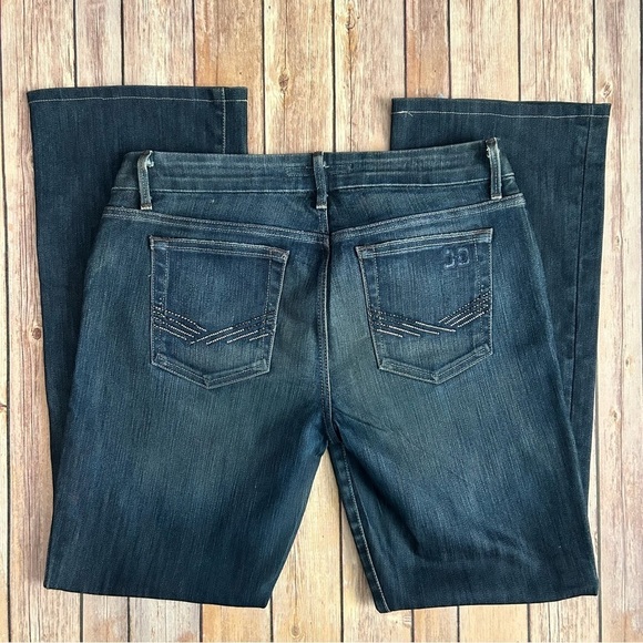 Joe’s Honey Jeans | Size 32 - Picture 5 of 8